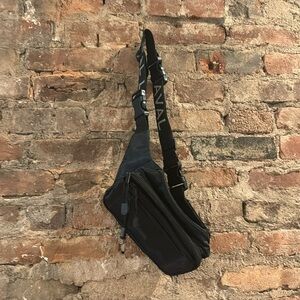 Laval Crossbody Pouch Bag